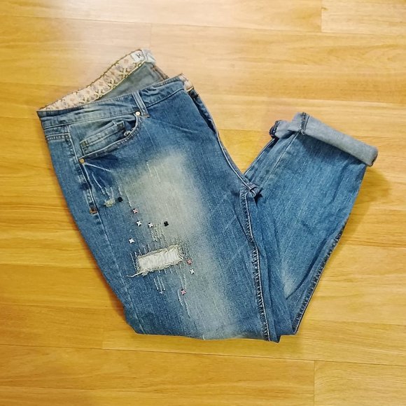 EUC Mudd Patches Semi Distressed Cropped Ankle Stretch Jeans sz 17 Orig$90+Tax - Picture 7 of 7